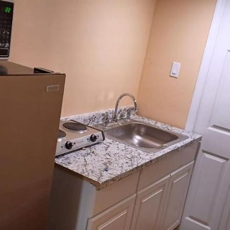 Willoughby Stay Newark Habitación foto